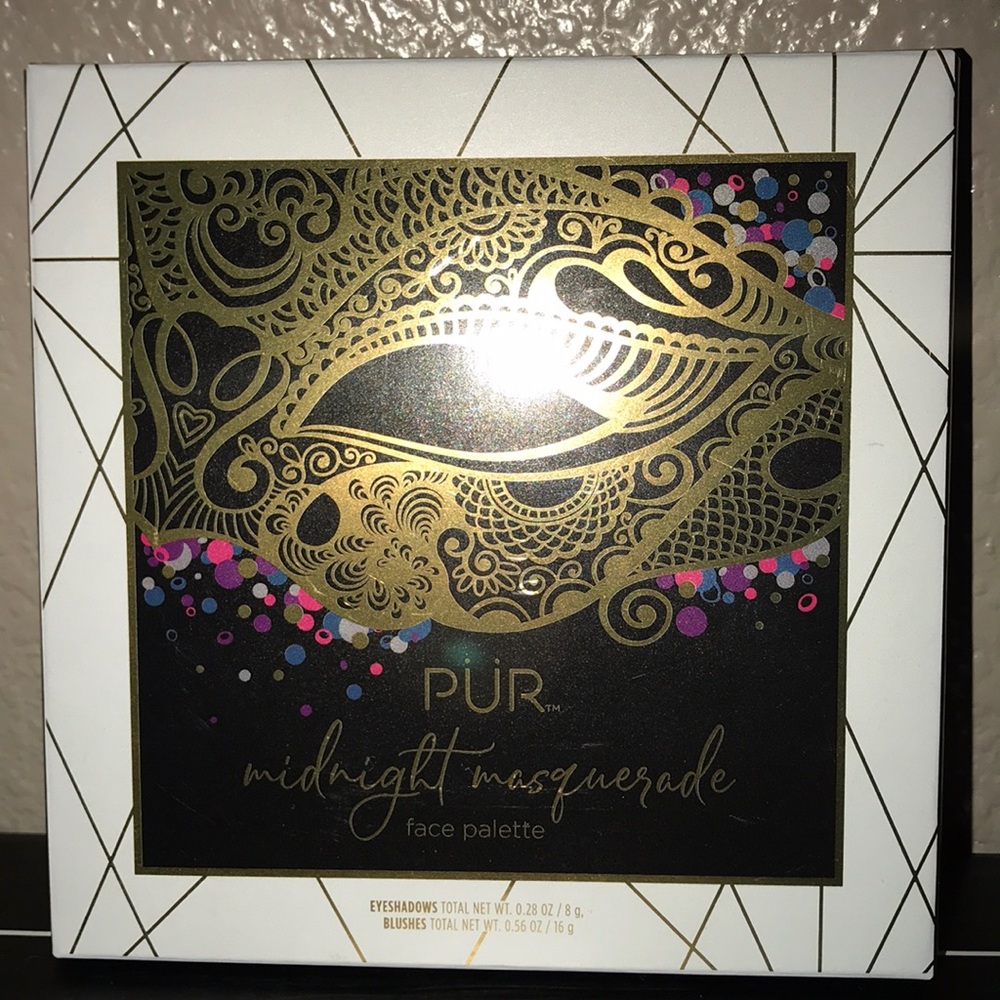 NEW IN BOX PUR PALETTE